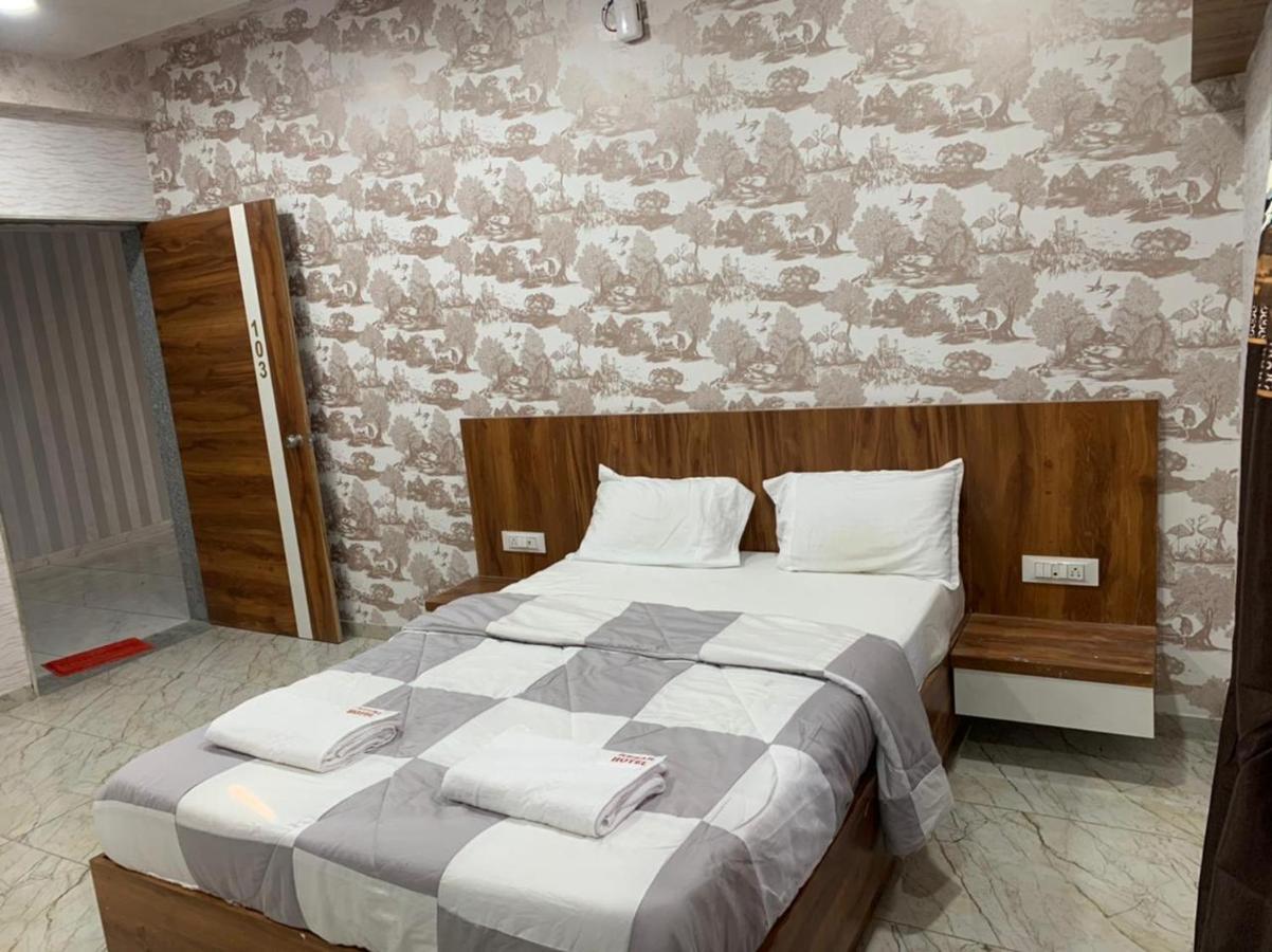 Kesar Hotel Viramgam Zewnętrze zdjęcie