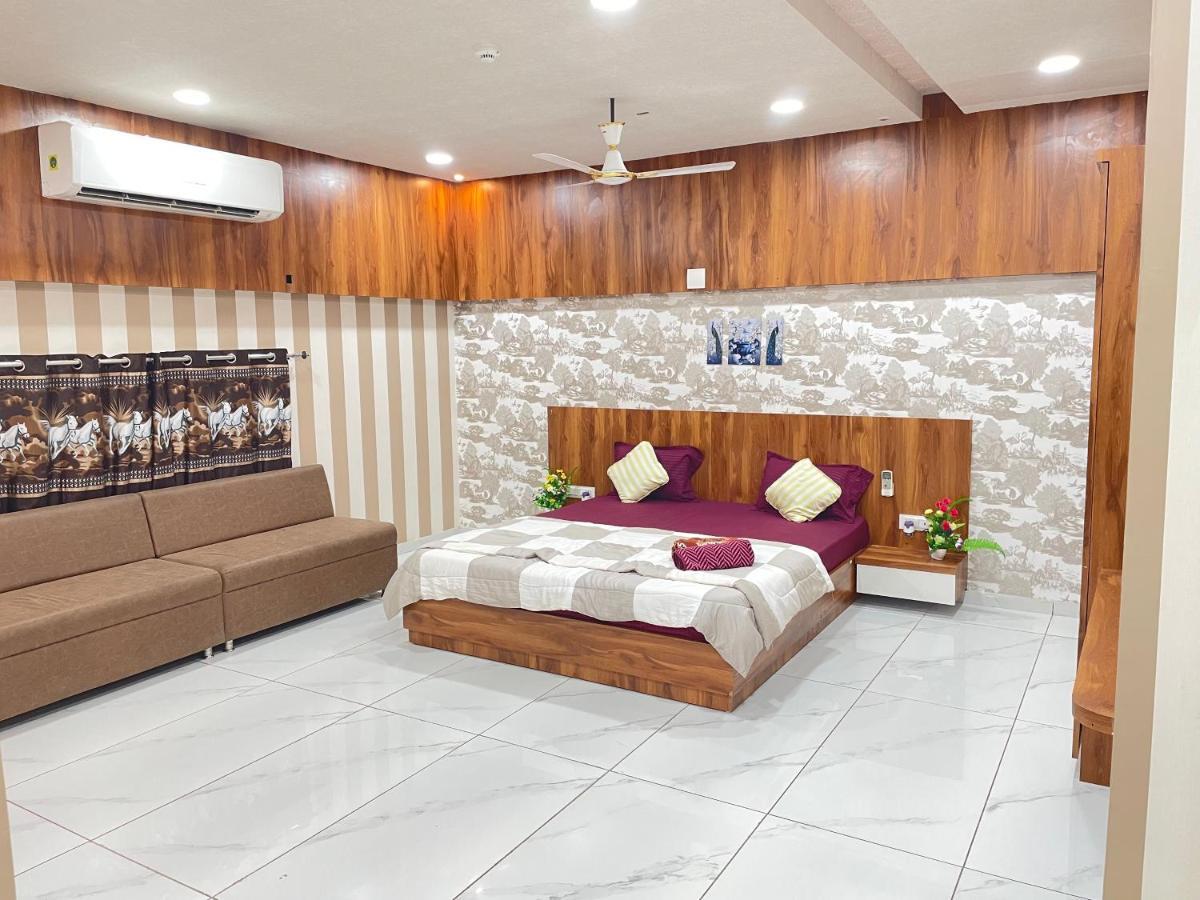 Kesar Hotel Viramgam Zewnętrze zdjęcie