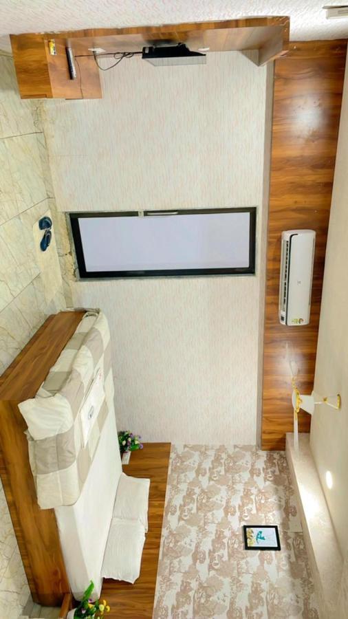 Kesar Hotel Viramgam Zewnętrze zdjęcie